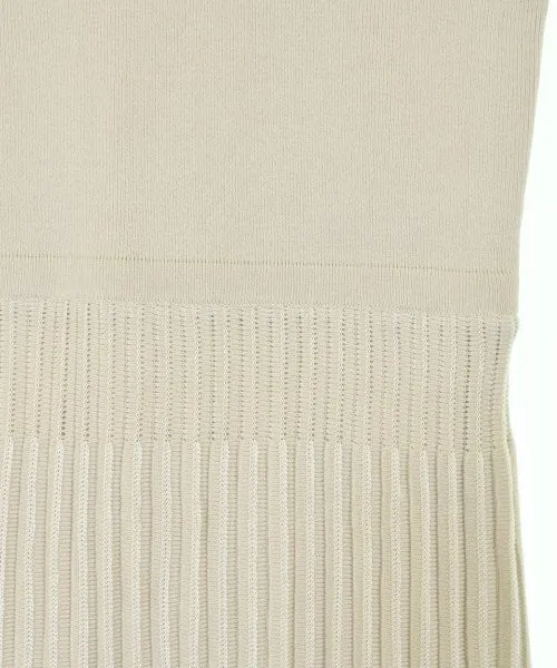 Anuans Dresses