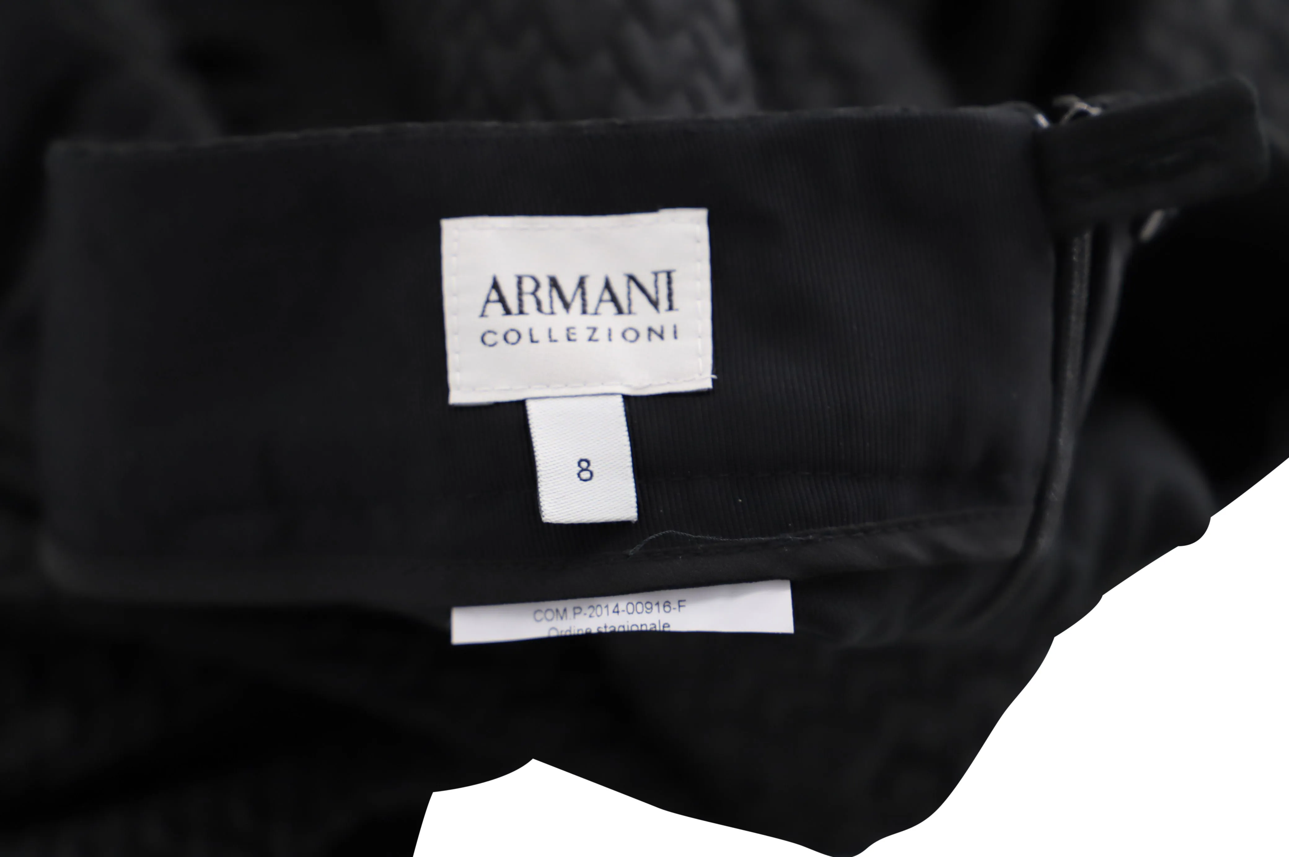 Armani Collezioni Textured Pencil Skirt in Black Polyester