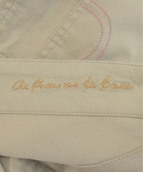As Know As De Base Dresses