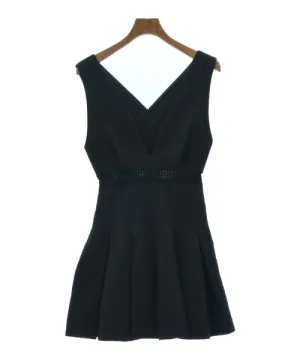 AULA Dresses