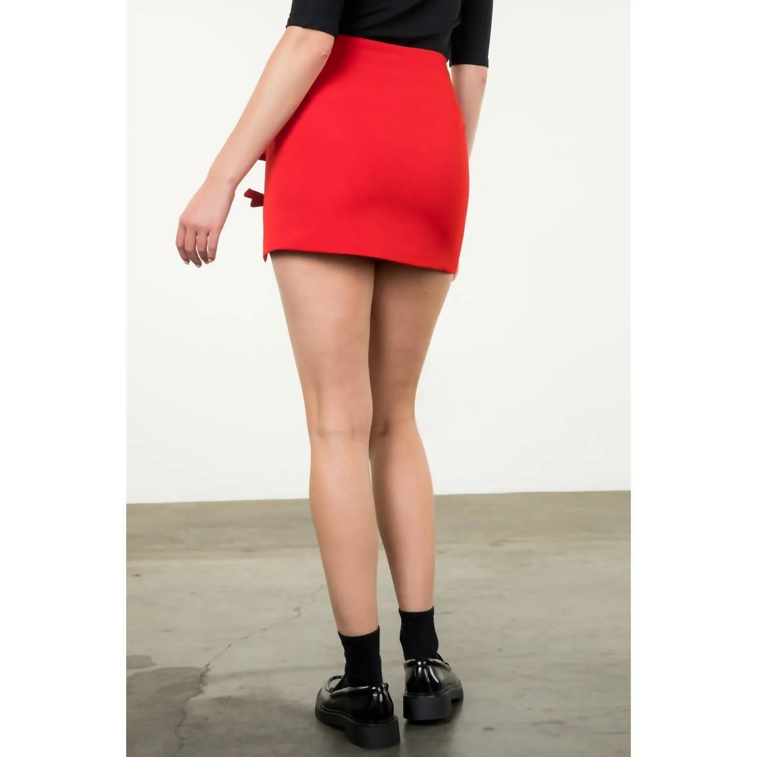 Bow Detail Slit Skirt In Red
