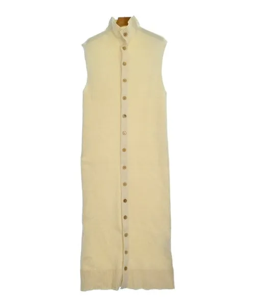 CABaN Dresses