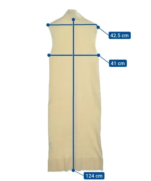 CABaN Dresses