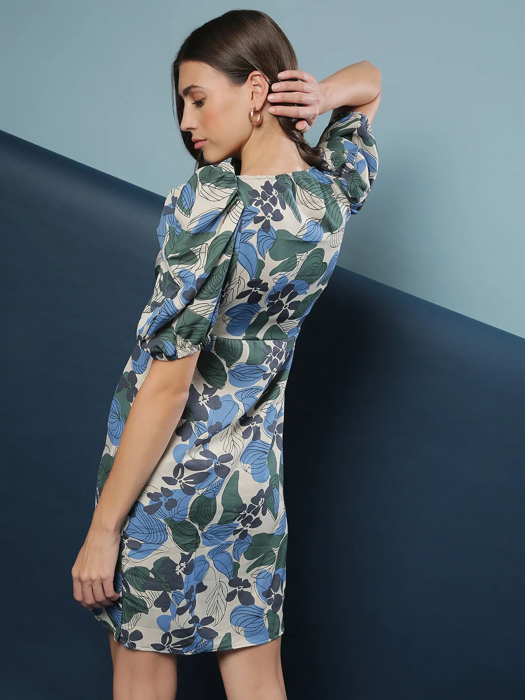 Campus Sutra Women Floral Design Casual Dresses