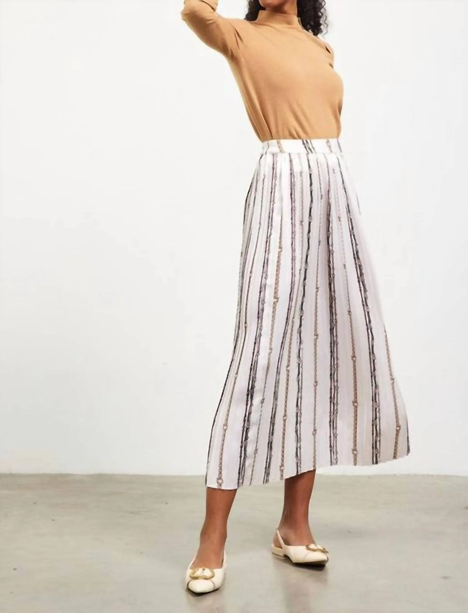Chain Print Pleated Midi Skirt In Ivory/multi