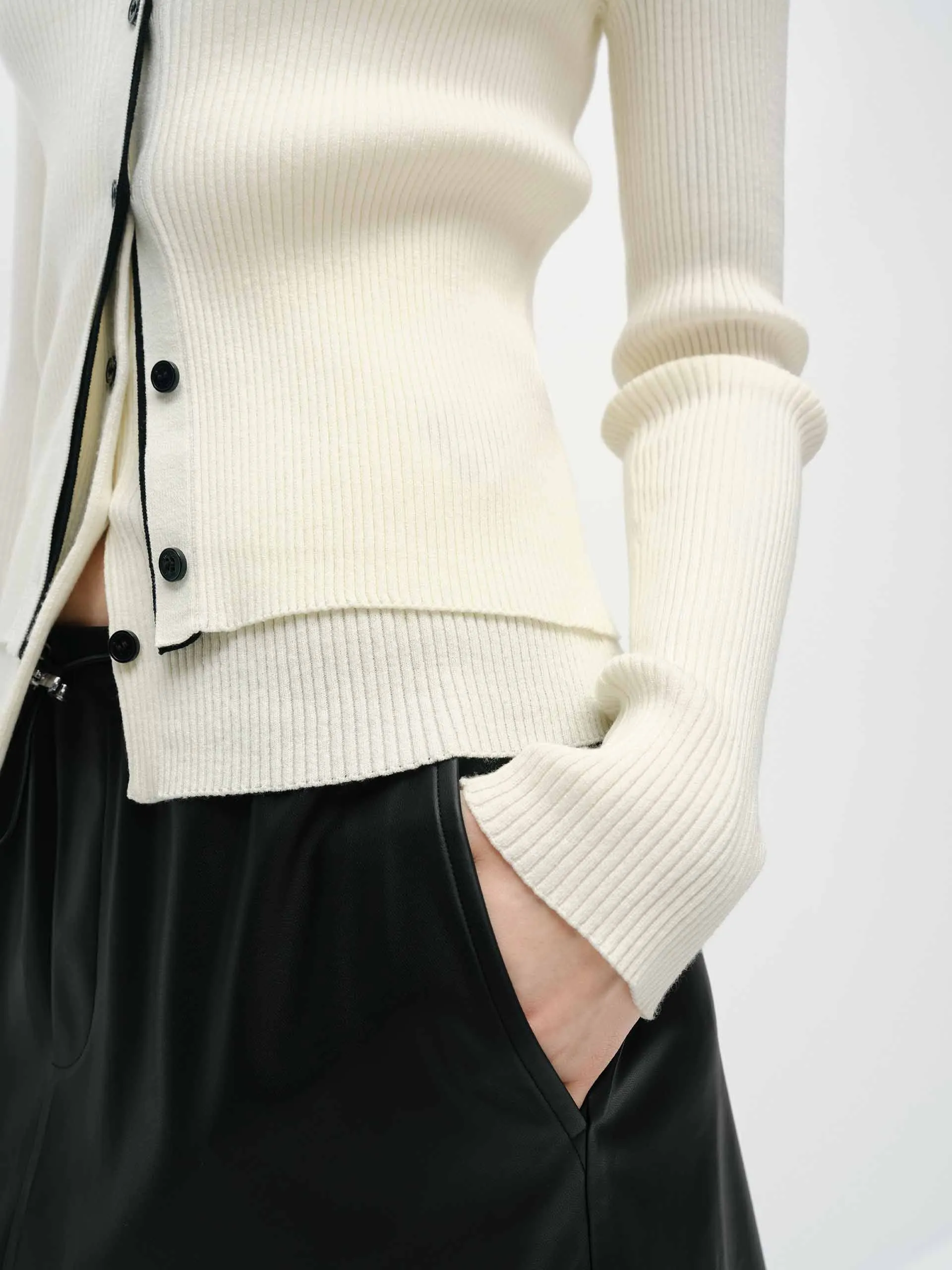 Contrast Placket Knit Cardigan