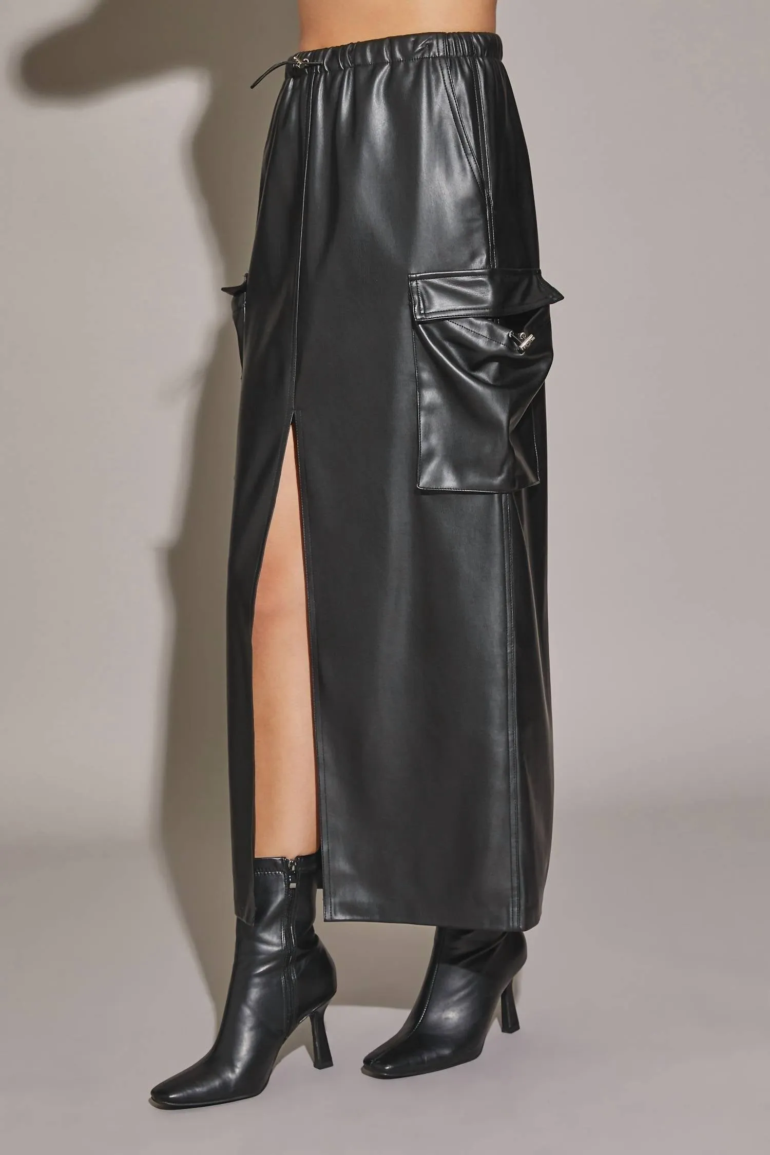 Corrie Skirt In Black