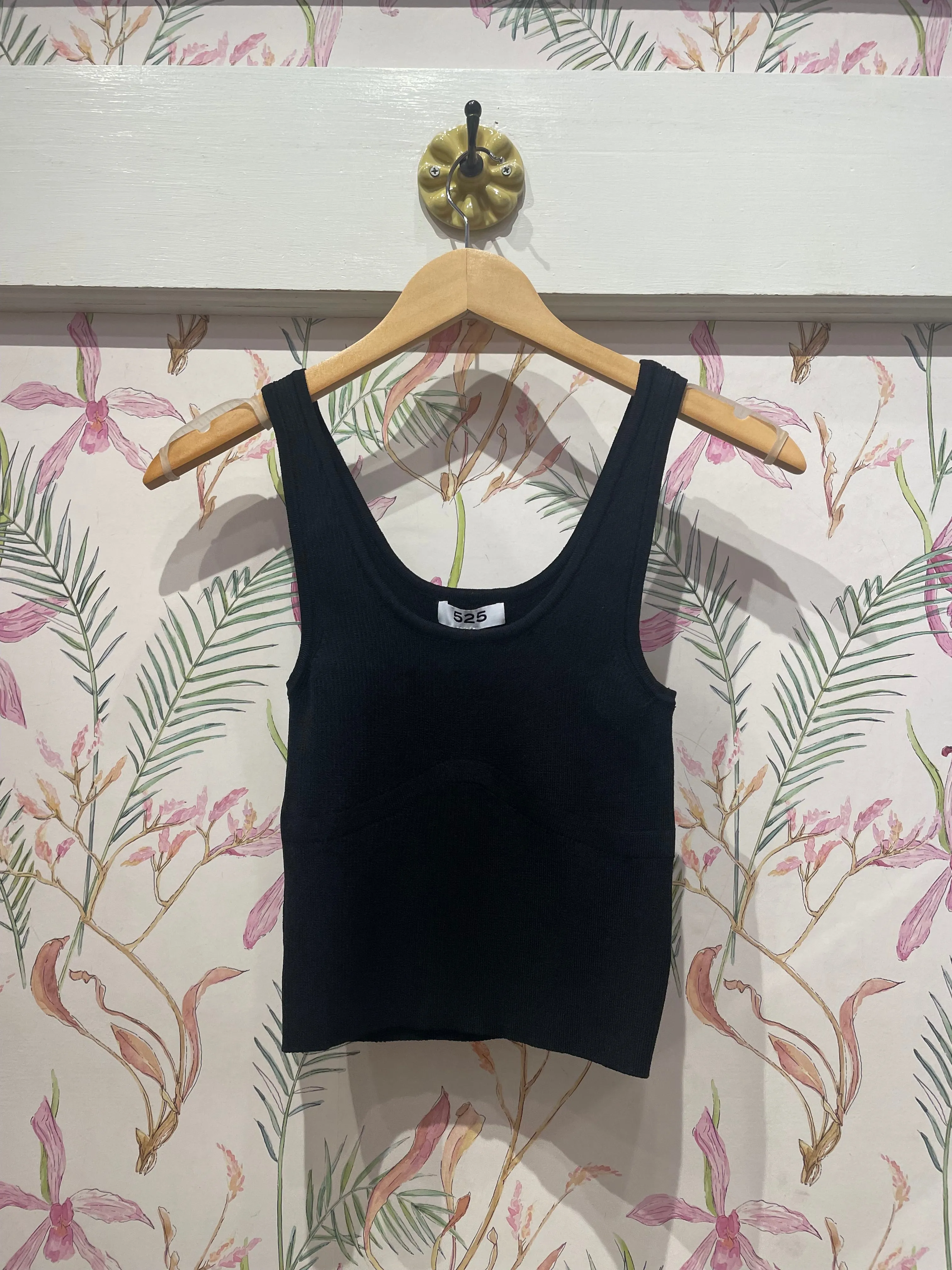 Dani Tank in Black