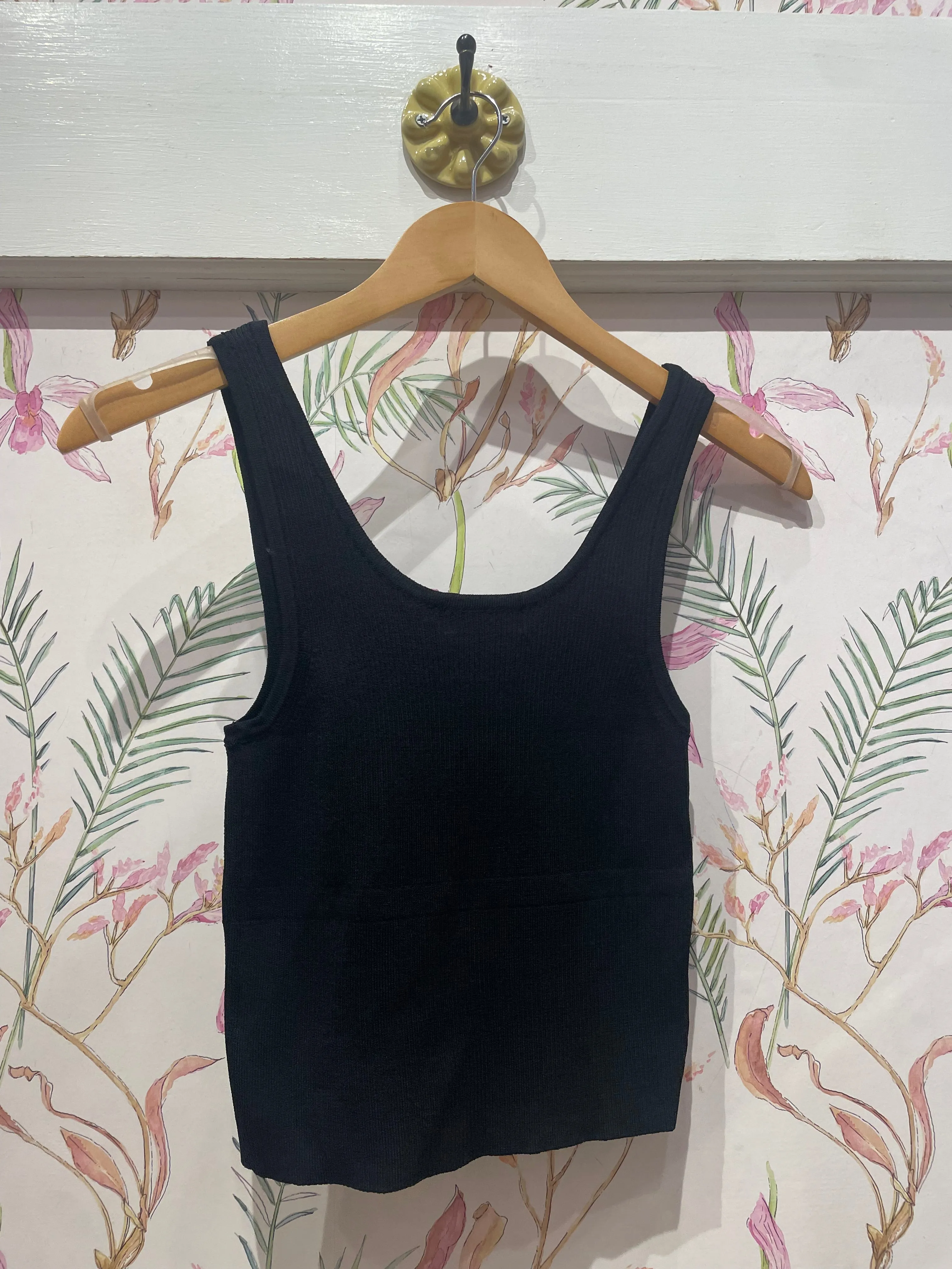 Dani Tank in Black