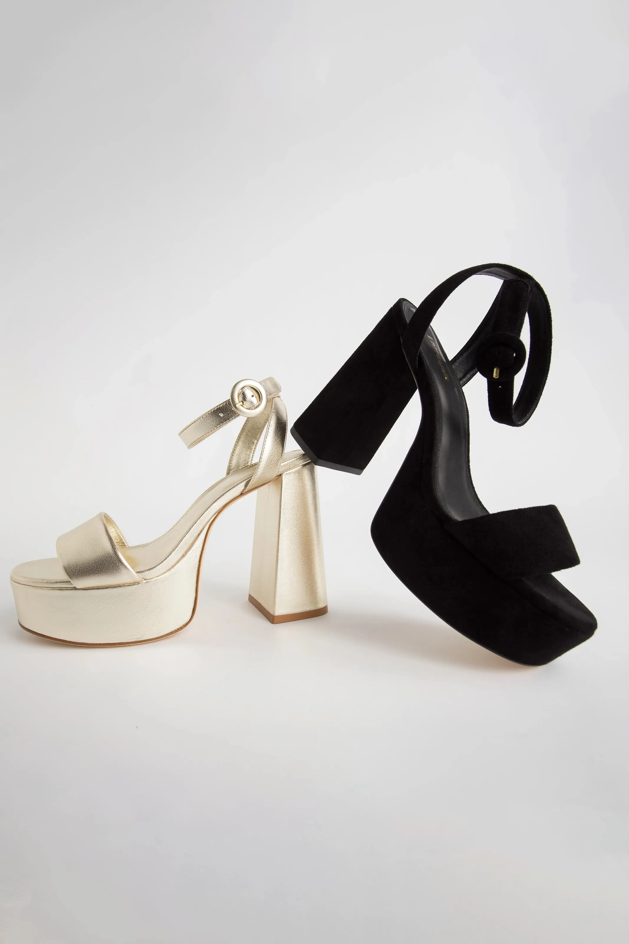 Dolly Sandal In Black Suede