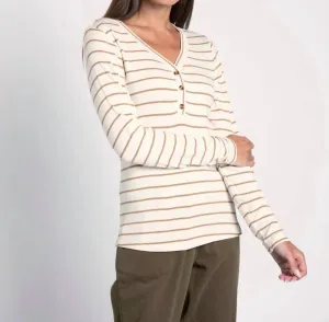 Frankie Long Sleeve Top In White Swan Safari Stripe