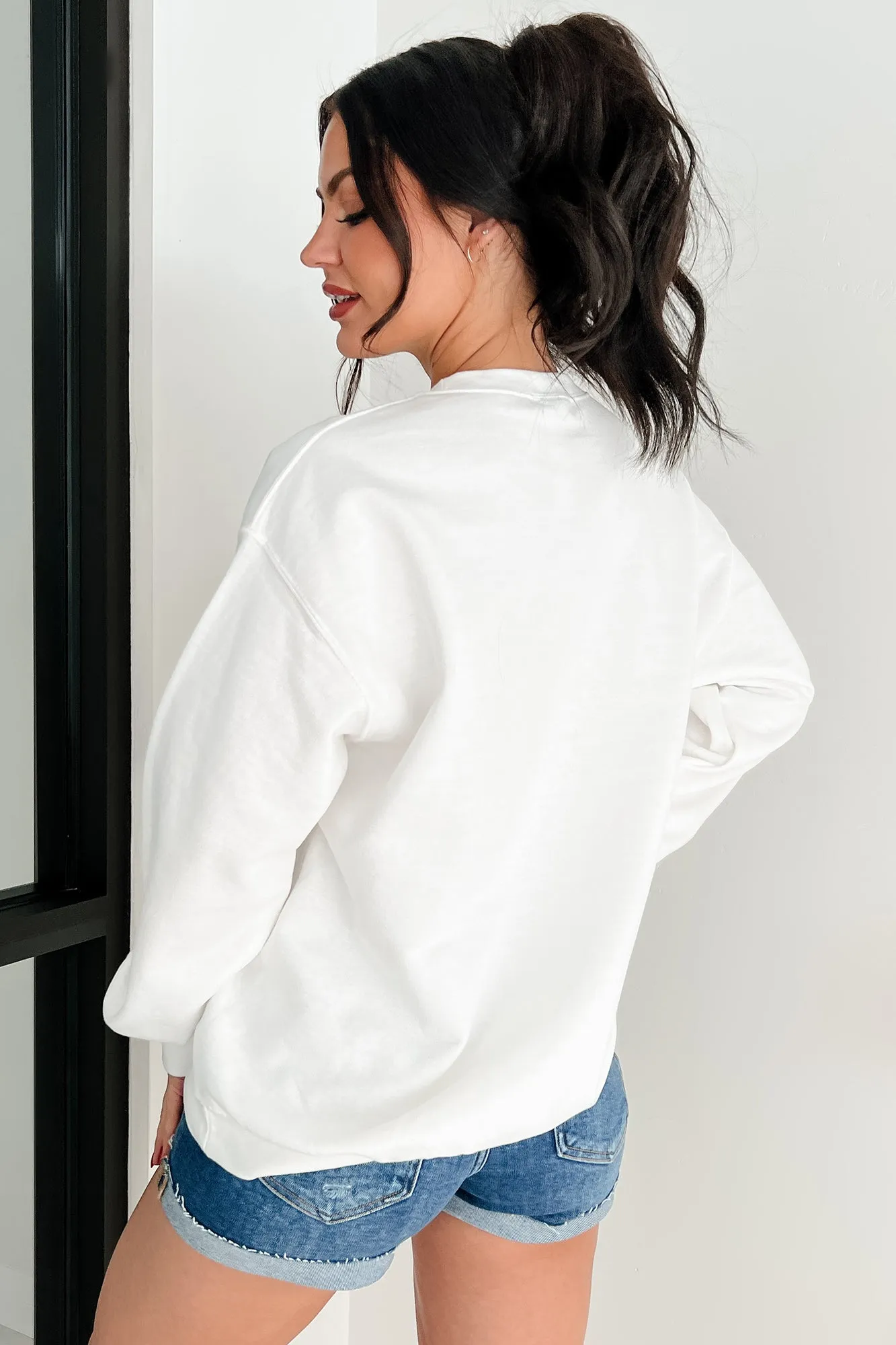 Howdy Romance Graphic Sweatshirt (White)