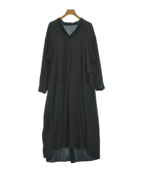La SRIC Dresses