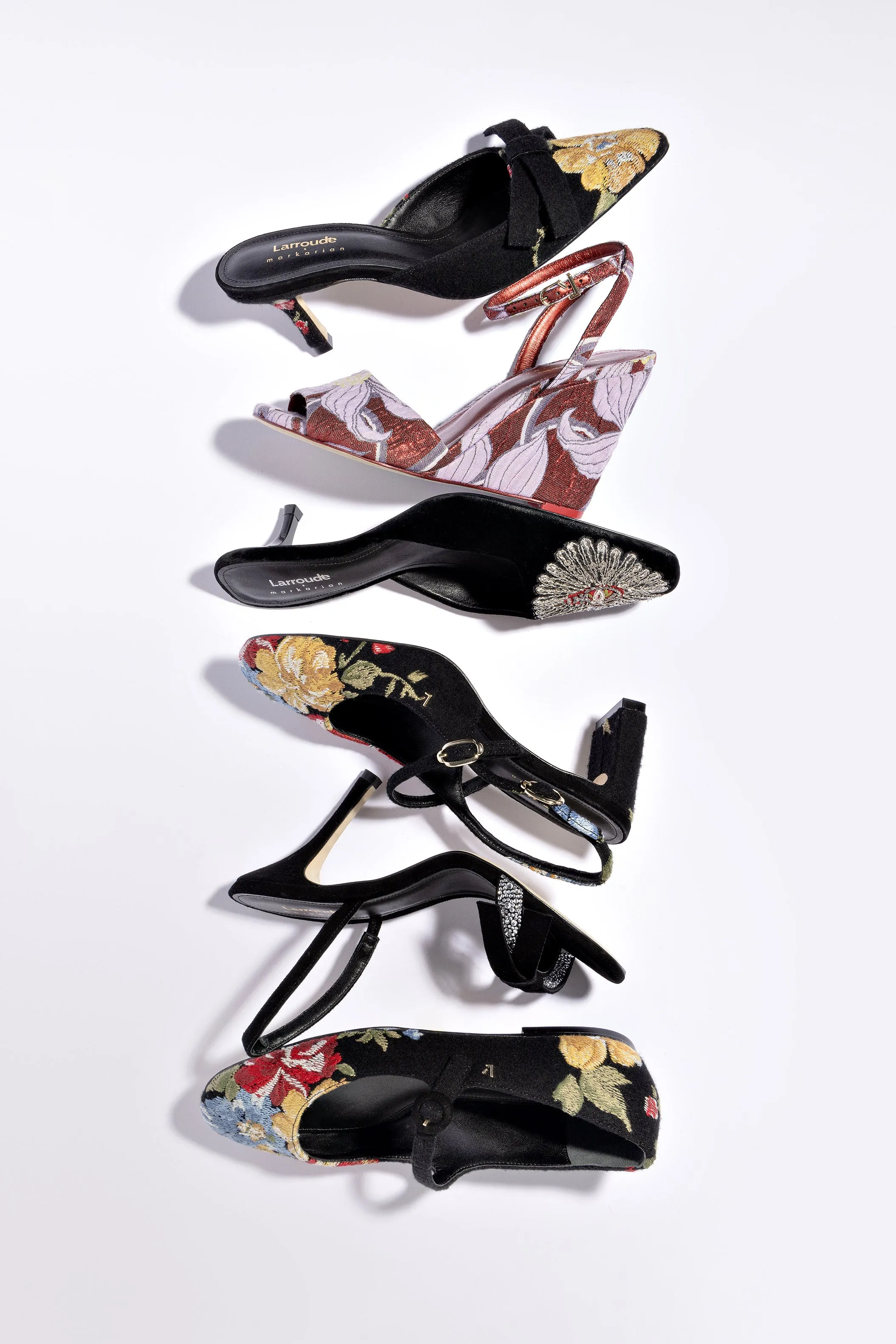 Larroudé x Markarian Wedge In Red Floral Dutel