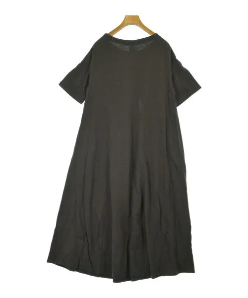 Lee Dresses