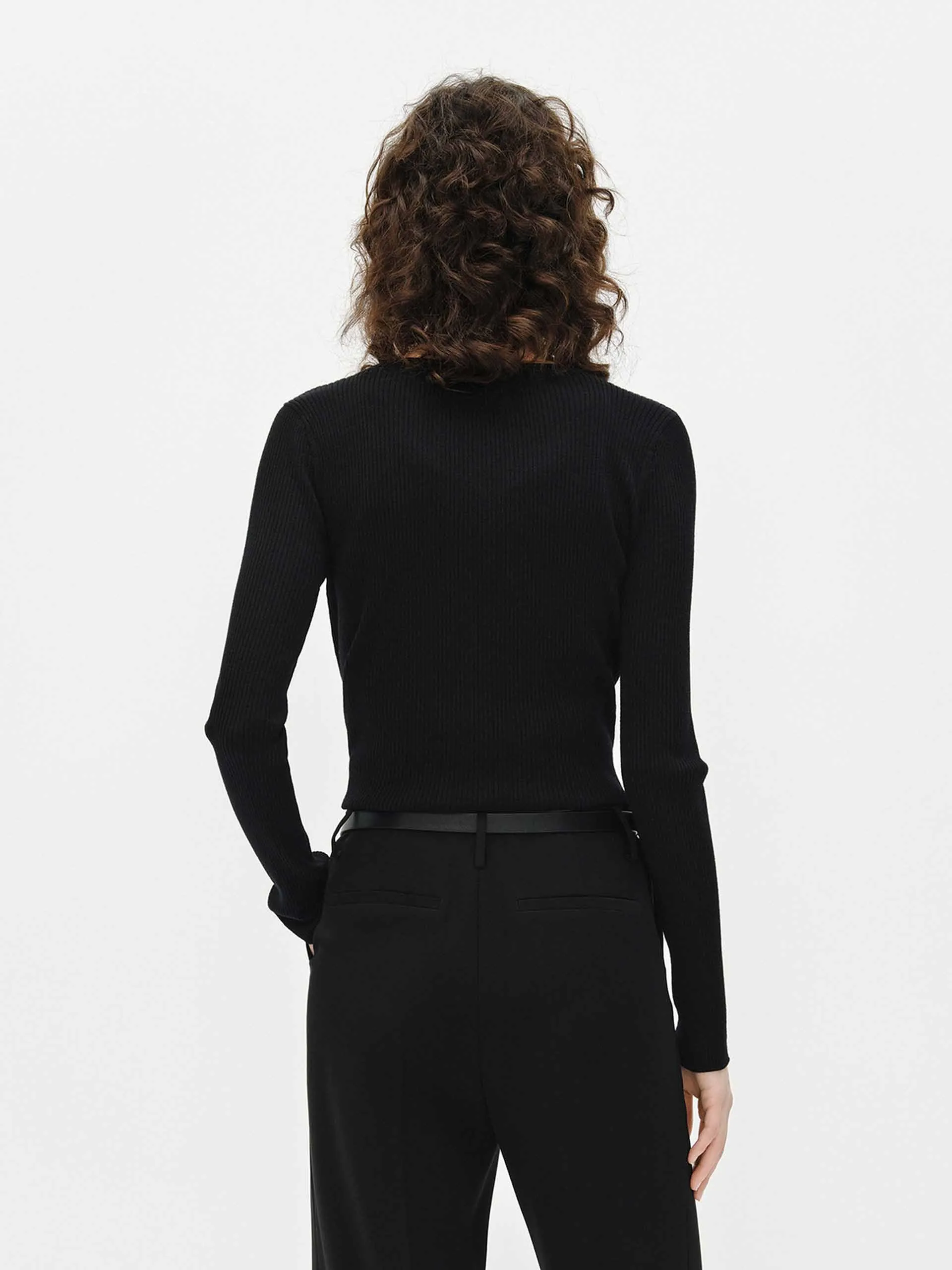 Letter Collar Wool Cardigan