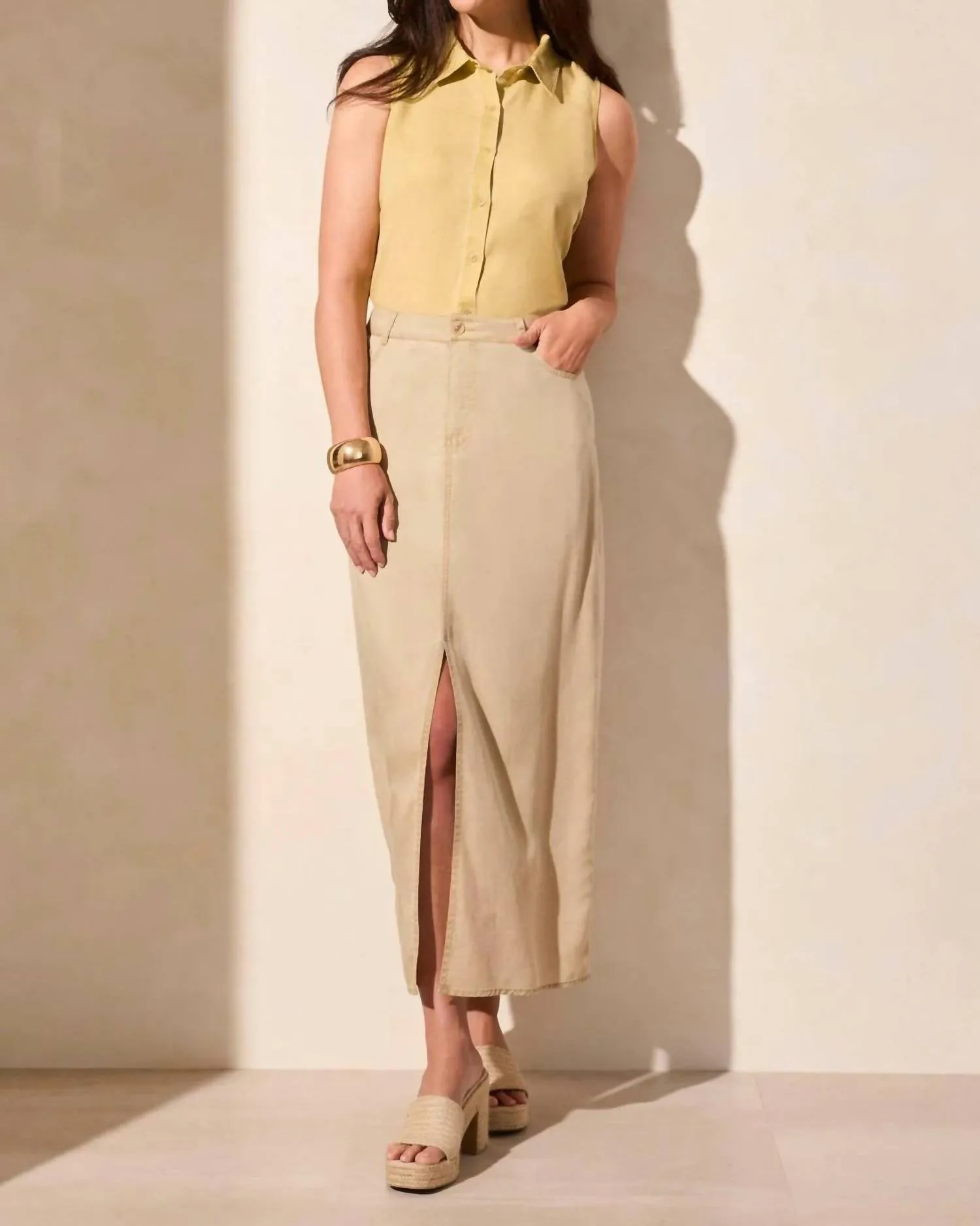 Lovell Flowy Full Length Skirt With Pockets In Dusty Sand
