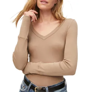 Molly V-Neck Tee In Safari