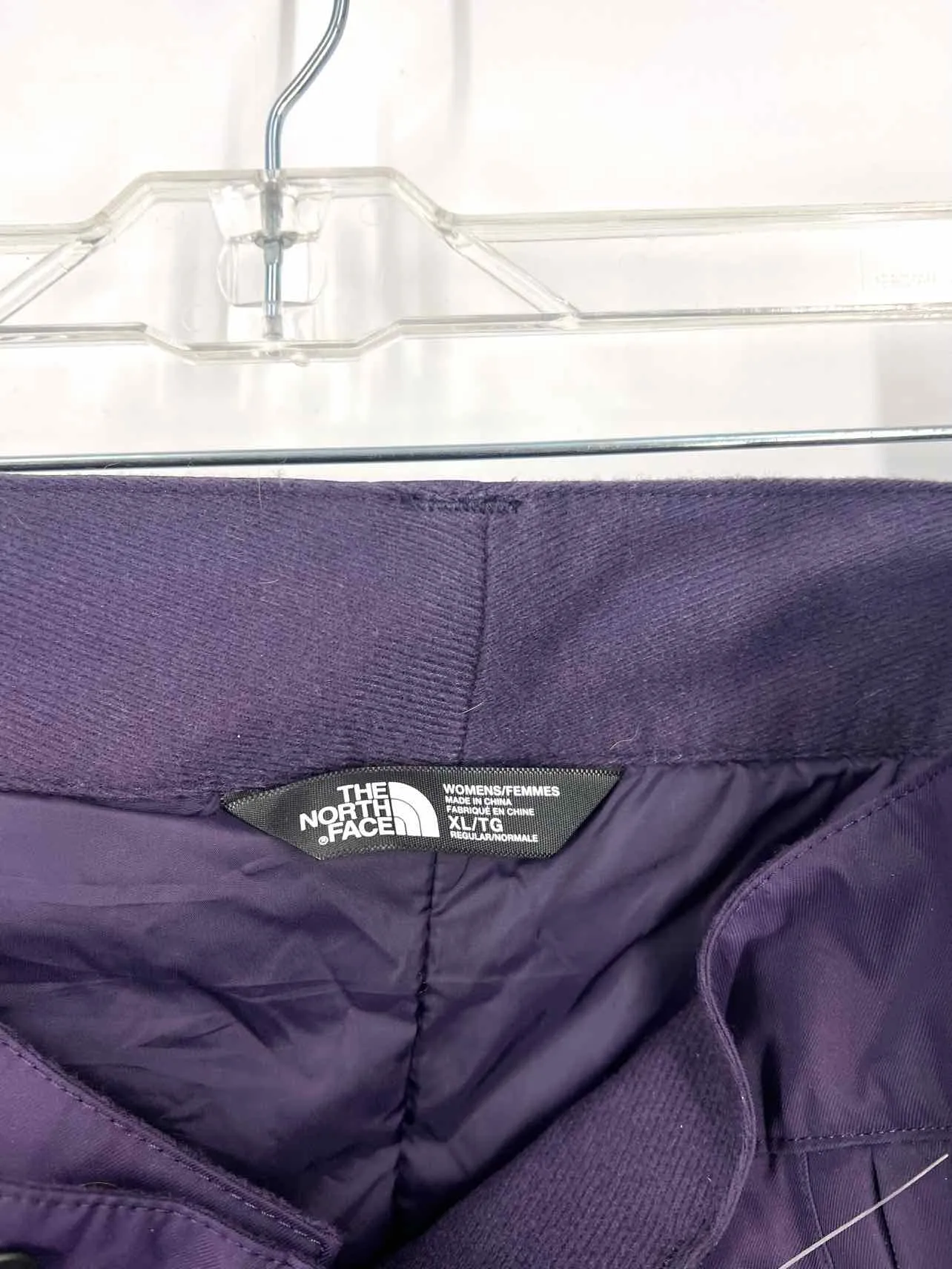 North Face Size XL Eggplant Solid Activewear Ski Pants