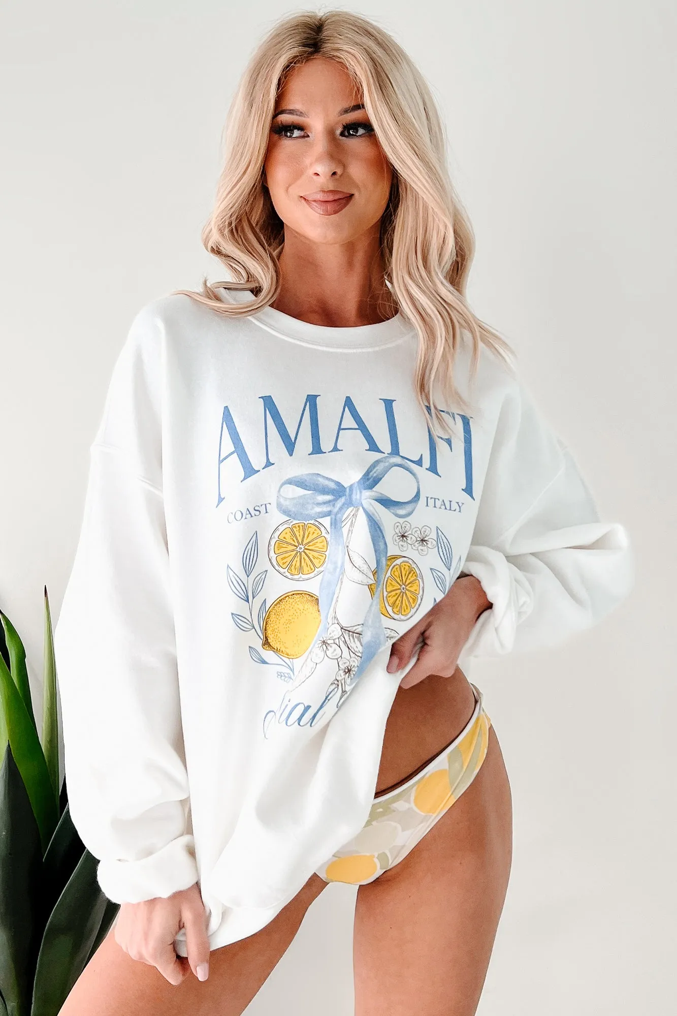 "Amalfi Social Club" Graphic Sweatshirt (White)