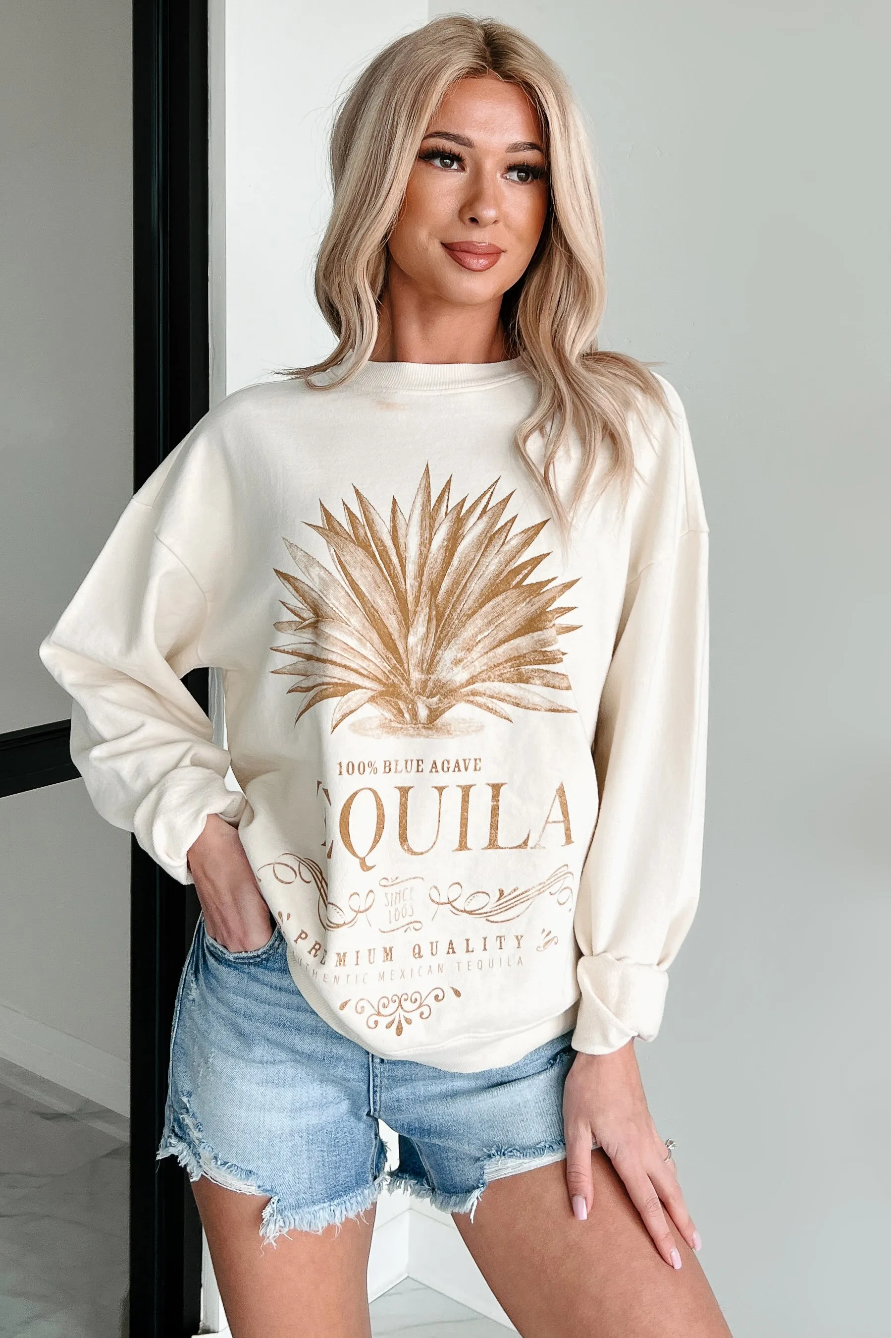"Tequila" Graphic Print Sweatshirt (Cream)