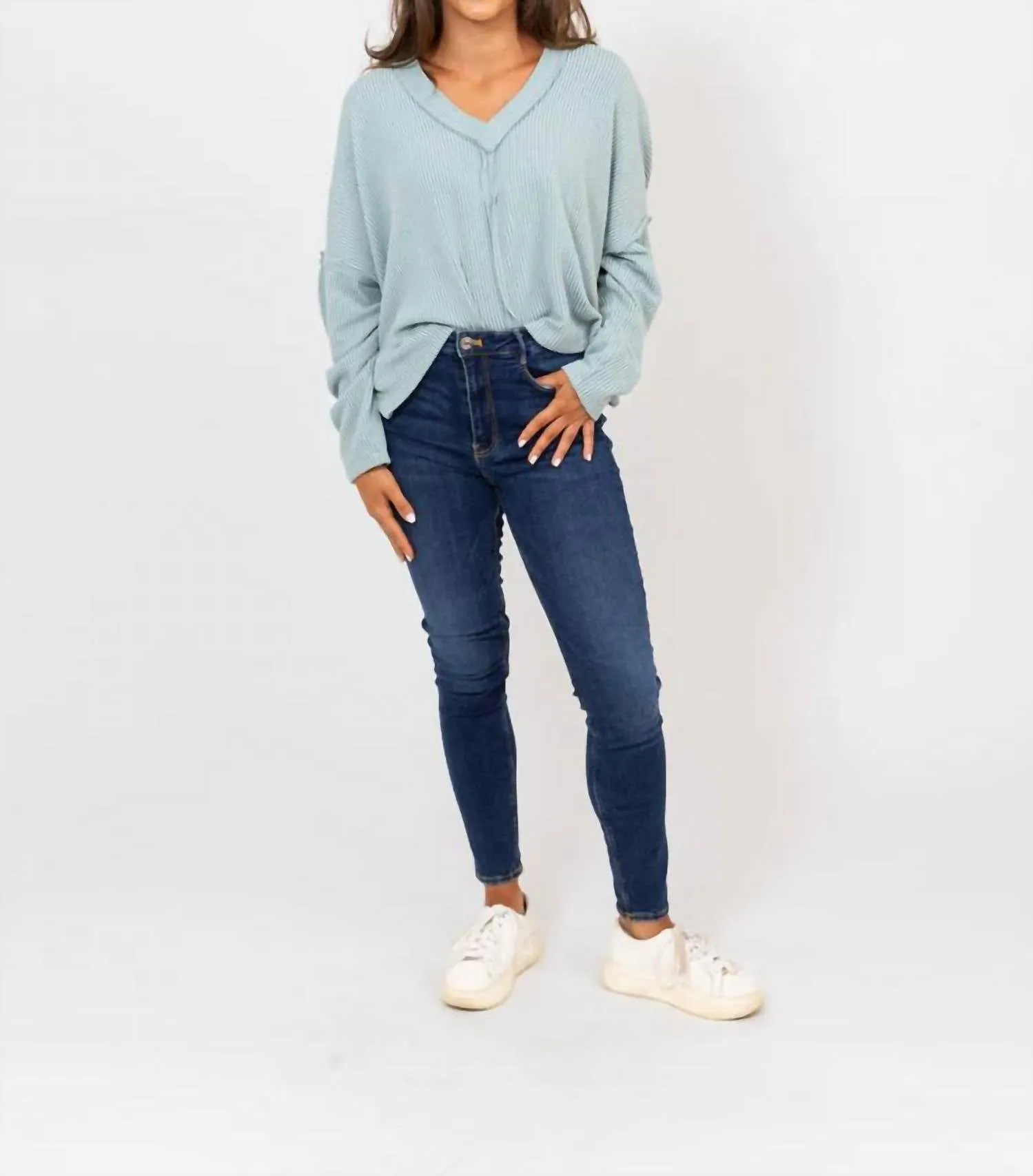 Ribbed Vneck Tee In Teal