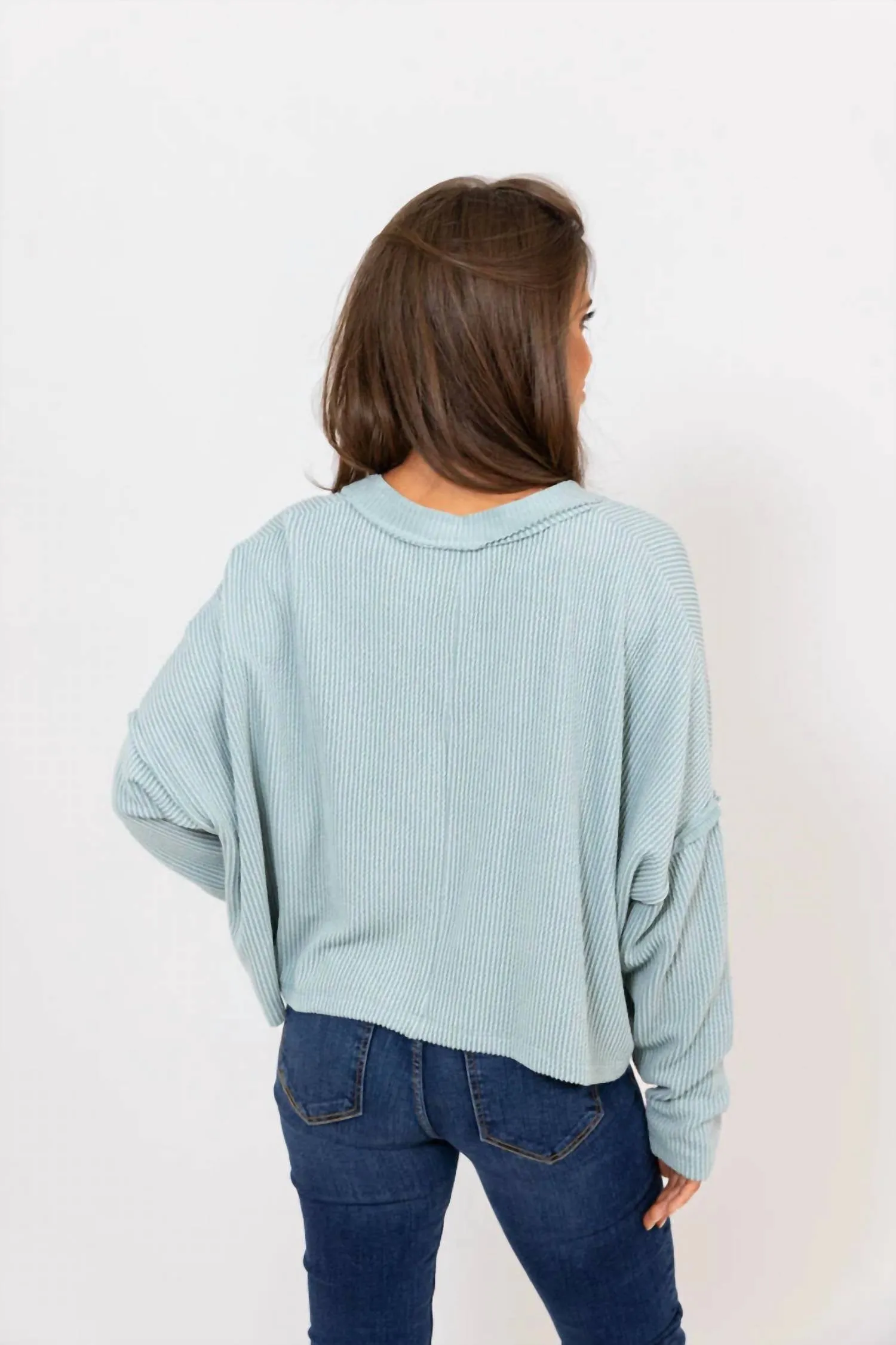 Ribbed Vneck Tee In Teal