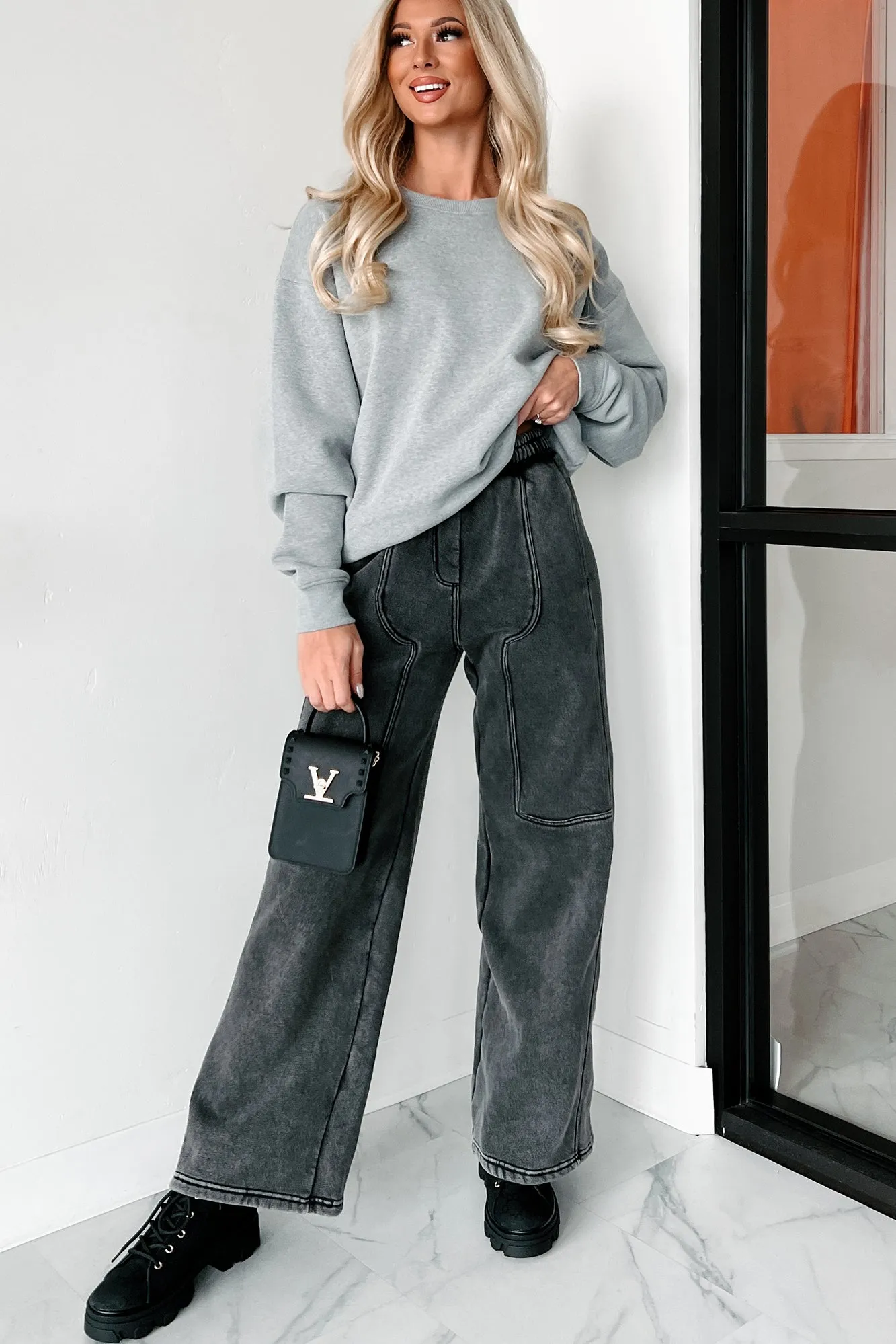 Simple Appreciation Crewneck Sweatshirt (Heather Grey)