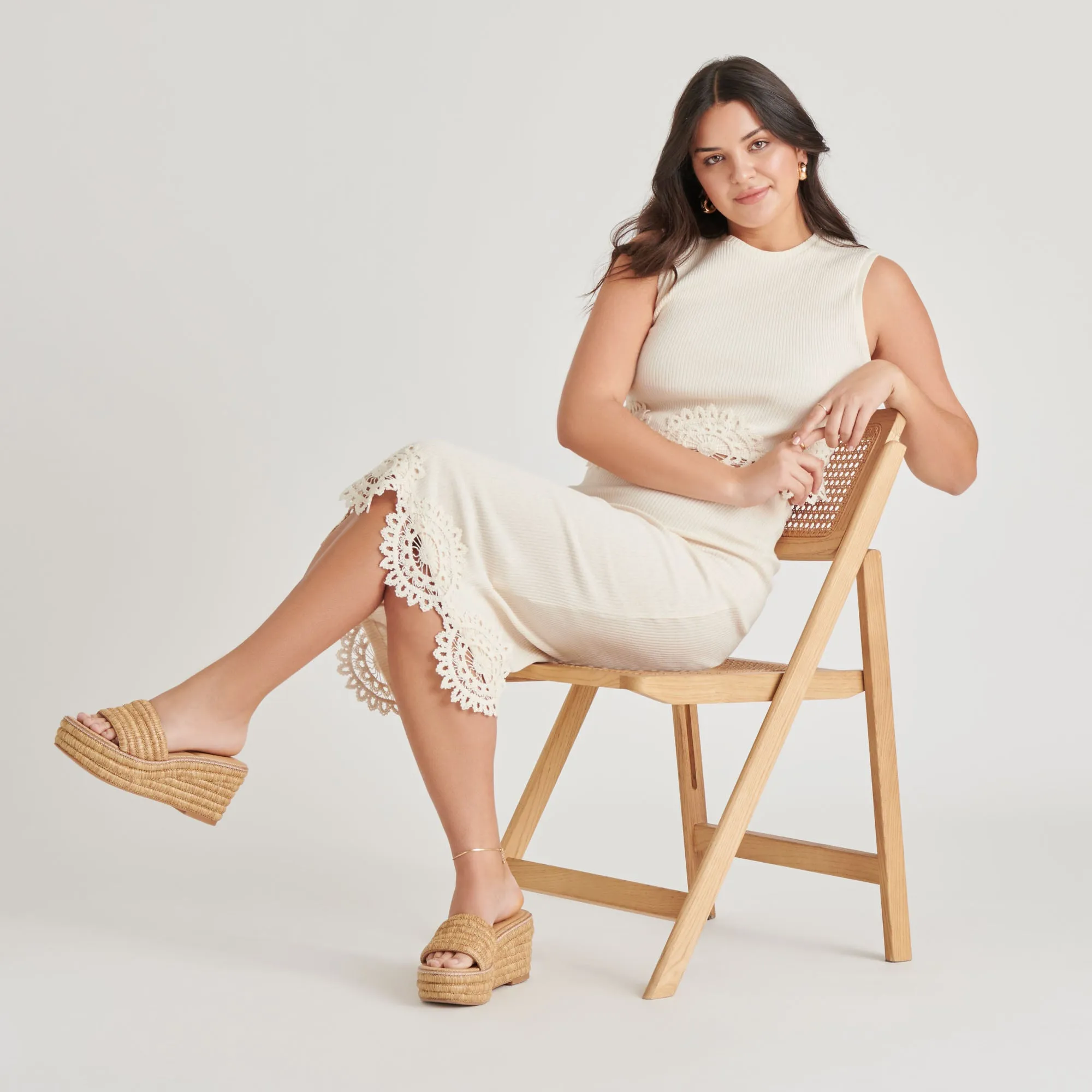 THRONE WEDGES LT NATURAL RAFFIA