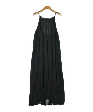 UN3D. Dresses