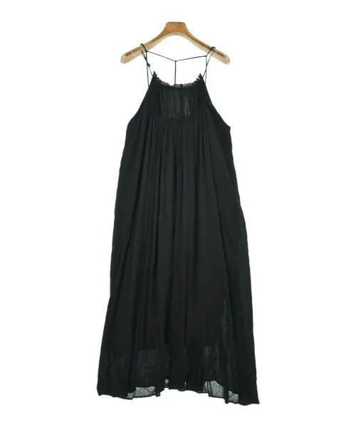 UN3D. Dresses
