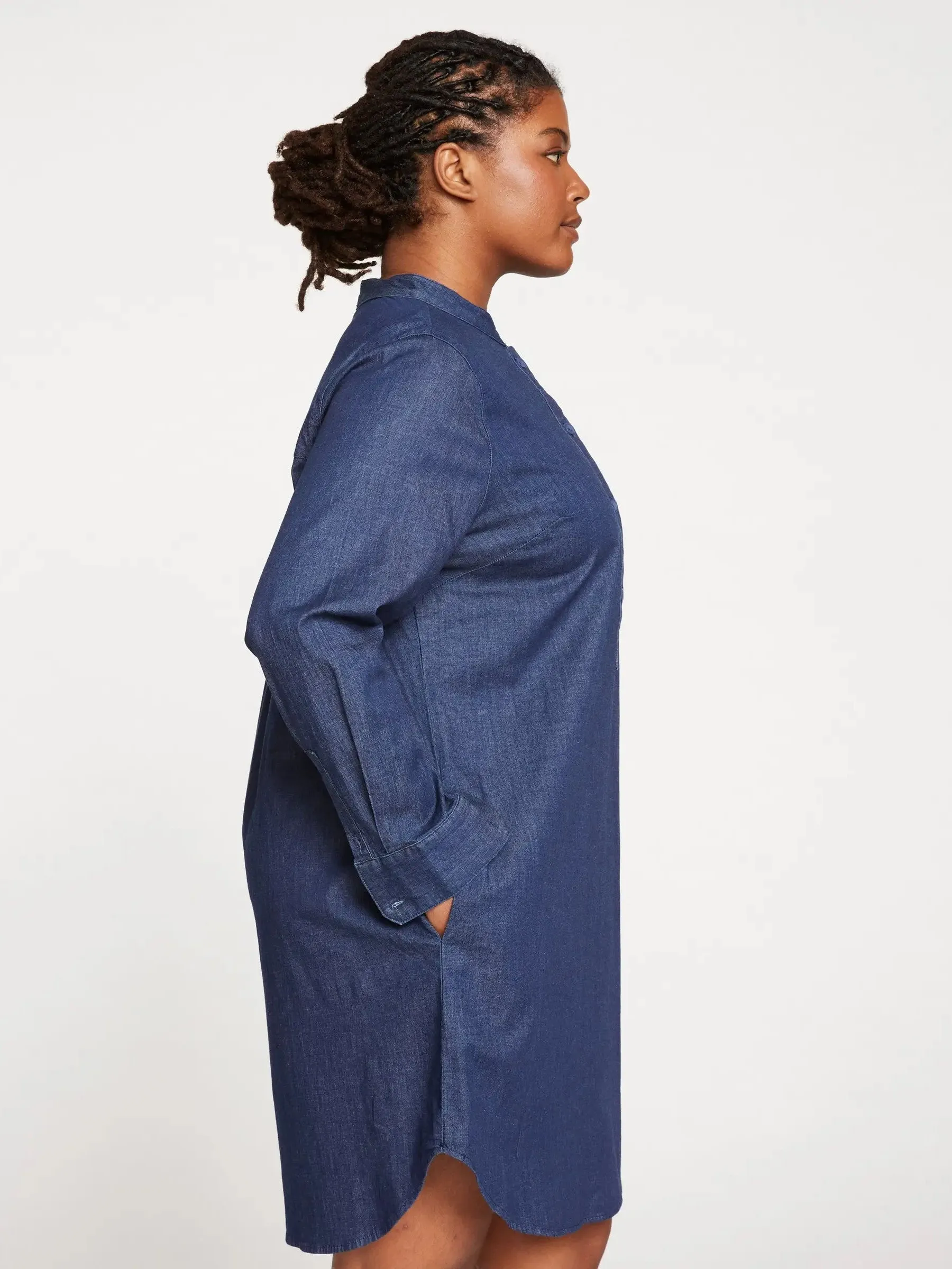 Universal Standard Size M (18/20) Blue Chambray Dress