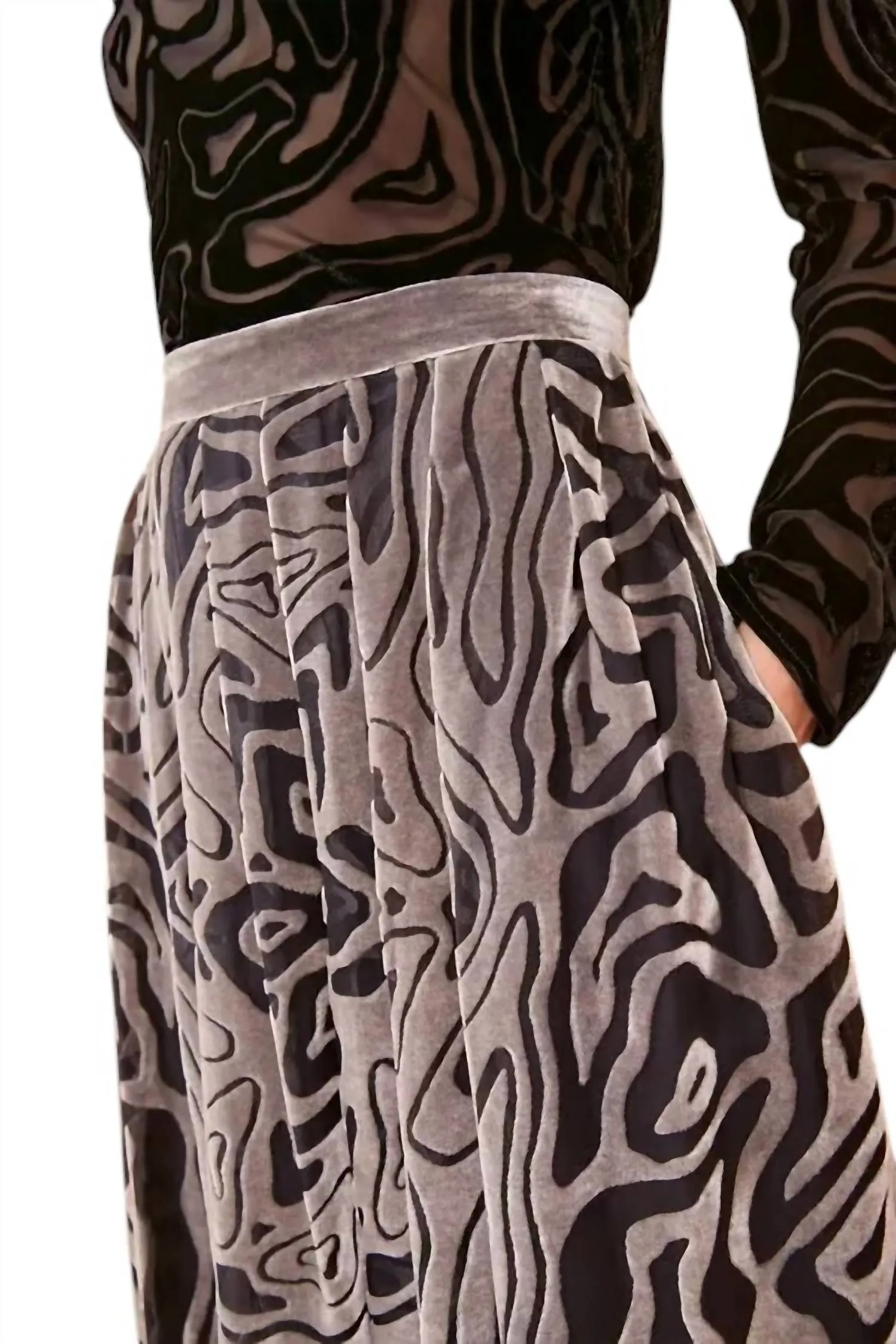 Valetta Midi Skirt In Luna