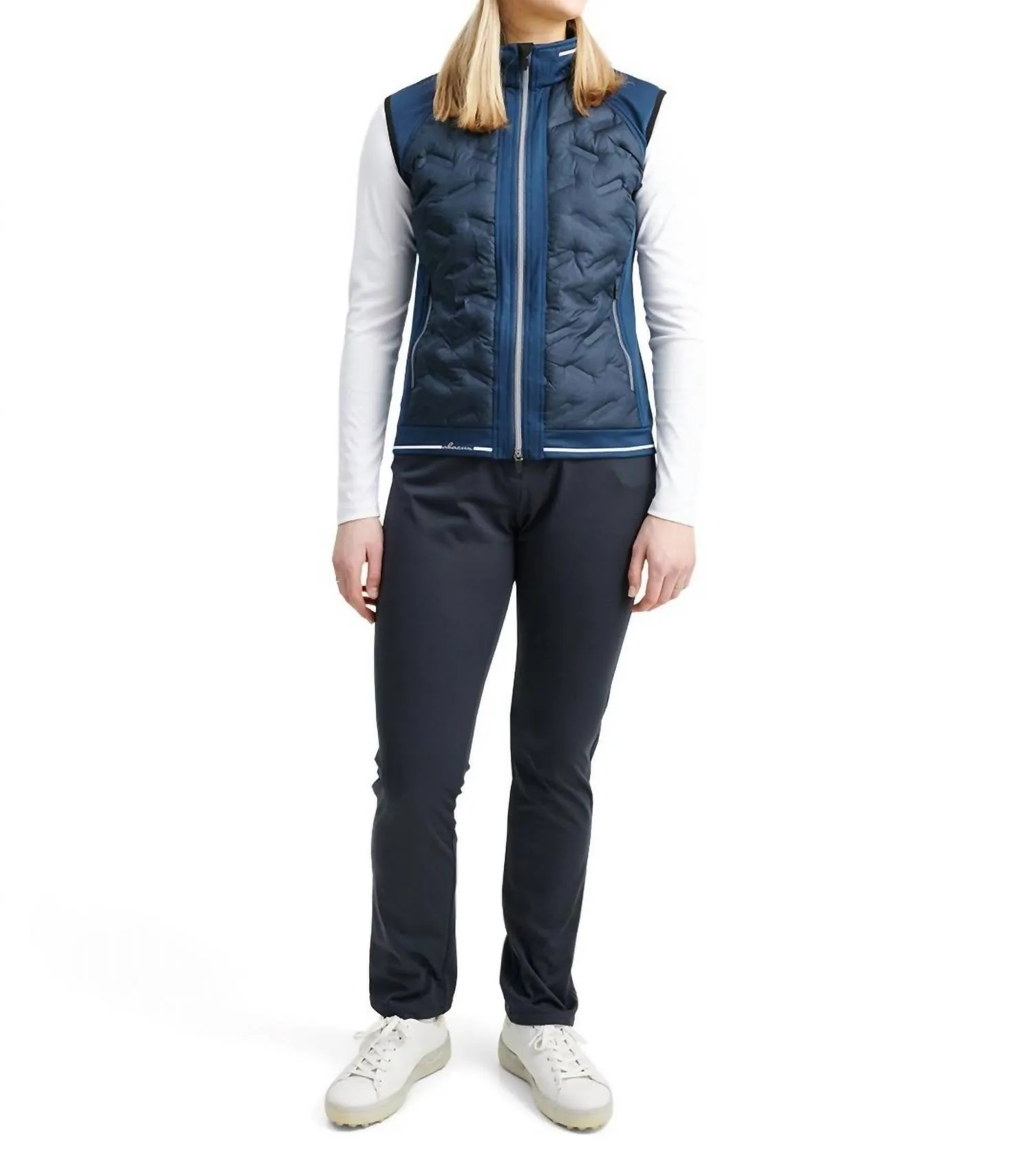 Women Grove Hybrid Vest In Peacock Blue