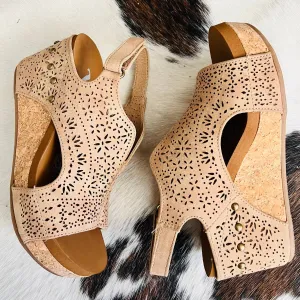 Women's Afternoon In Venice Wedges In Beige